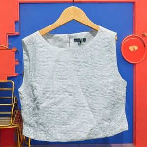 Vince Camuto  Women’s Cropped texture Top